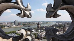Blick vom Kölner Dom in die Stadt