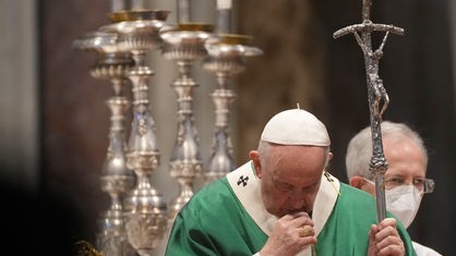 Papst Franziskus bei der Eröffnung der Weltsynode