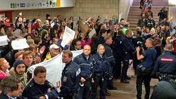 Begrüßung der Flüchtlinge in Dortmund