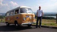 Christian Dassel und der VW-Bus