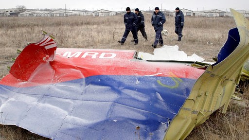 Malaysian Airlines flight MH17 wreckage removal from crash site 
