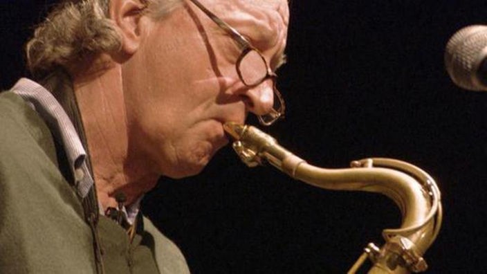 Karl Friedrich von Hohenzollern spielt Saxophon