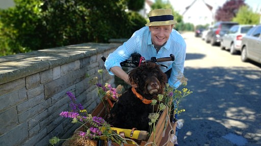 Björn Kroner mit seinem Hund Rummel