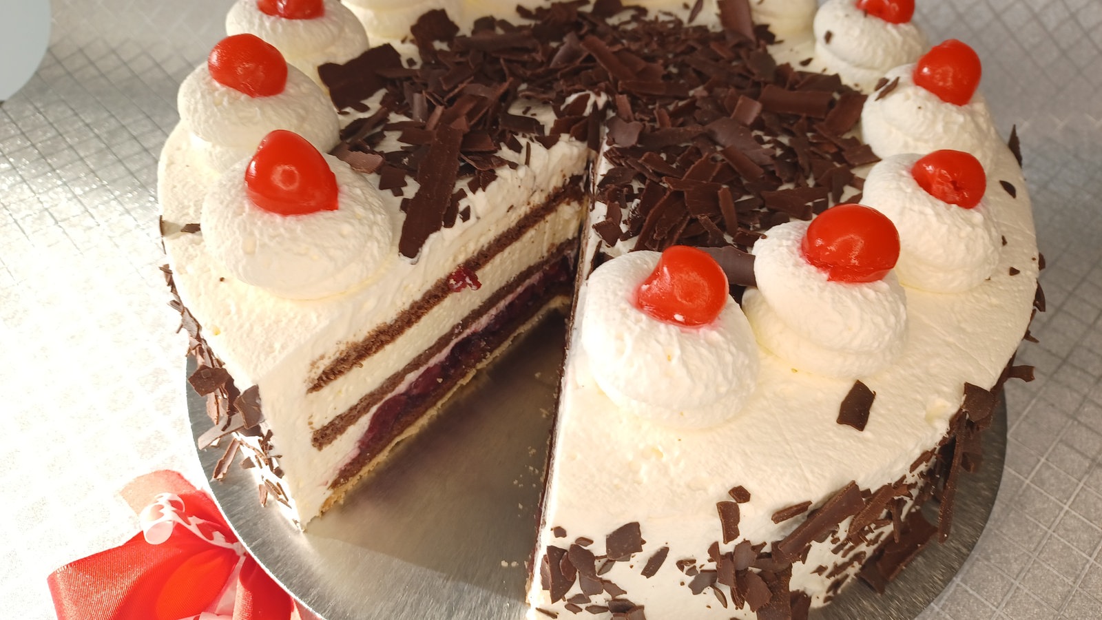 Schwarzwälder Kirschtorte - Rezepte - Verbraucher - WDR