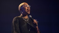 Cécile McLorin