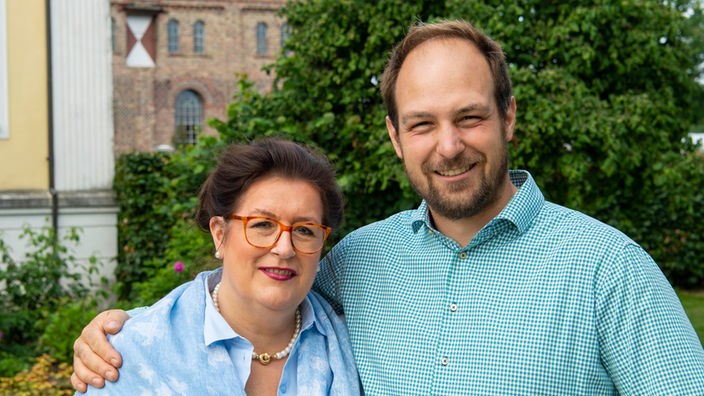 Benedikt Böcker mit seiner Mutter Agnes.