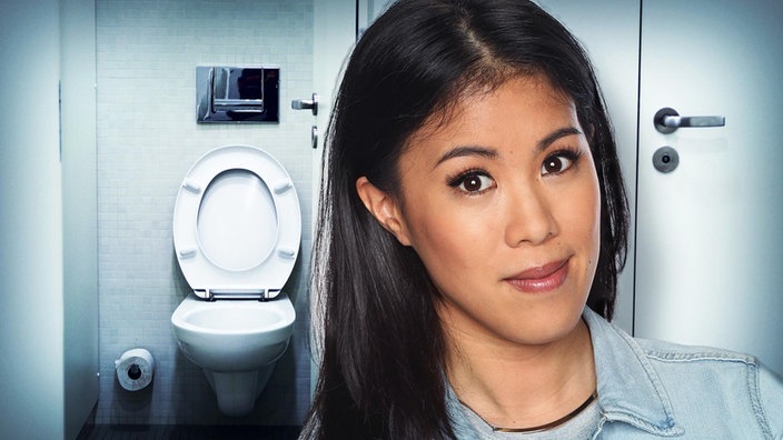 Montage: Mai Thi Nguyen-Kim in einer öffentlichen Toilette