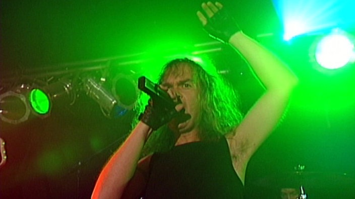 Grave Digger beim Bootleg im Dezember 2004