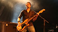 Ralph Rieker am Bass für Die Happy beim Underground Festival 2007