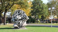 Denkmal Beethovens vor der Beethovenhalle in Bonn