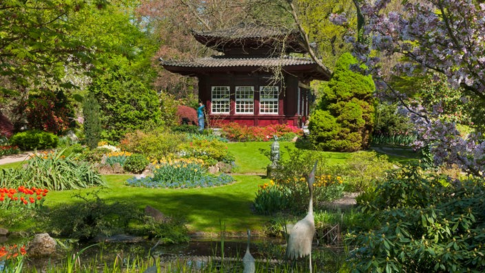  Der Japanische Garten in der Carl-Duisberg-Parkanlage.