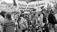 Demo 1983 in Deutschland gegen atomare Aufrüstung.