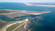 Luftaufnahme der "Lister Ellbogen" genannten Halbinsel im Norden von Sylt
