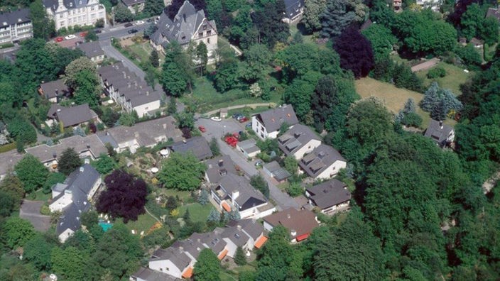 In den 80er Jahren war der Dr.-Tigges-Weg WDR-Standort in Wuppertal. 