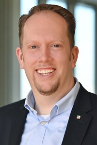 Marco Schmitz (CDU) gewinnt den Wahlkreis Düsseldorf II bei der NRW-Landtagswahl 2022