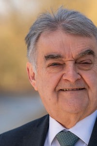 Herbert Reul (CDU) gewinnt den Wahlkreis Rheinisch-Bergischer Kreis II bei der NRW-Landtagswahl 2022