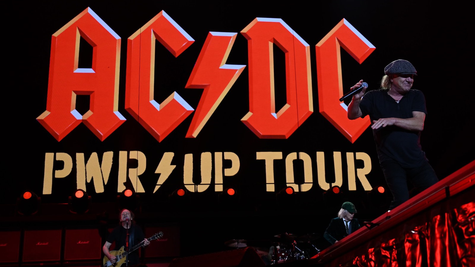 AC/DC Power Up Tourauftakt in Gelsenkirchen MUSIK Kultur WDR