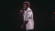 Billy Ocean bei einem Auftritt in den 80ern