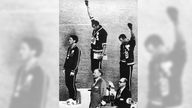 Black Power-Protest bei Siegerehrung Olympia 1968