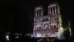 Die Wiederöffnung der Notre-Dame in Paris.