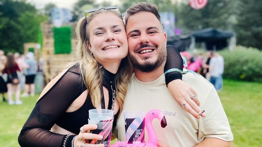 Alex Beck Ferreira mit einer Freundin beim Ferik Festival.