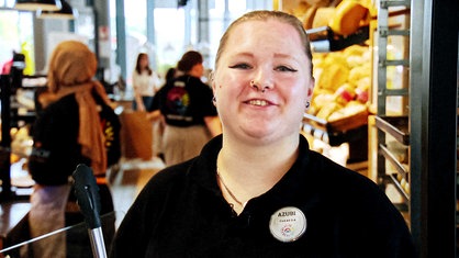 Theresa Becker im Portrait in der Bäckerei