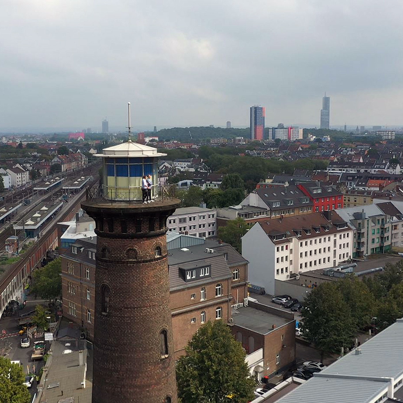 Warum steht mitten in Köln ein Leuchtturm? - Heimatliebe - Lokalzeit