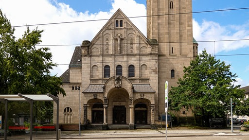 Kirche in Gelsenkirchen wird Oldtimer-Museum