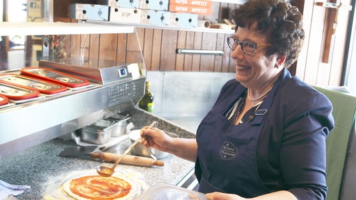 Routine für Rosetta Leone: Pizza backen