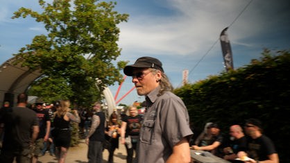 Rock Hard Festival: Unterwegs auf dem Festivalgelände mit Holger Stratmann