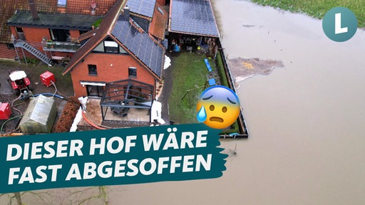 Der Hof von Tobias Beermann von oben, mitten im Wasser