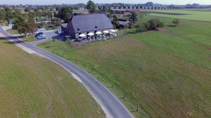 Luftaufnahme vom Landgasthof Westrich in Bedburg-Hau