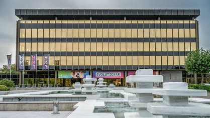 Das Heinz Nixdorf MuseumsForum in Paderborn von außen