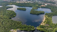 Die Uferbereiche des Wolfsees gehören zur Sechs-Seen-Platte im Duisburger Süden