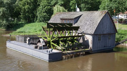 Blick auf die Schiffmühle an der Weser