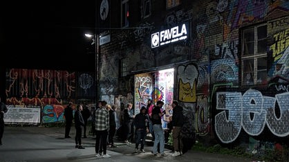 Club "Favela" im Hawerkamp in Münster bei Nacht