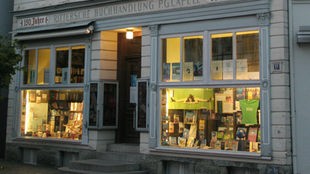 Das Schaufenster der Ritterschen Buchhandlung in Soest.