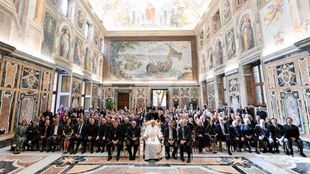 Papst Frankziskus hatte mehr als 100 Comediens zu einer Audienz im Vatikan eingeladen. 