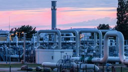 Rohrsysteme und Absperrvorrichtungen in der Gasempfangsstation der Ostseepipeline Nord Stream 1 in Lublin. 