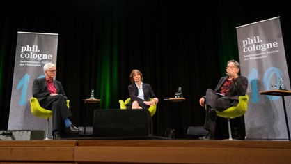 Aleida Assmann, Gert Scobel and Michael Hampe auf dem phil.cologne Festival in Köln.