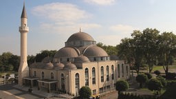 Der Spielort: Die DITIP Merkez Moschee in Duisburg Marxloh
