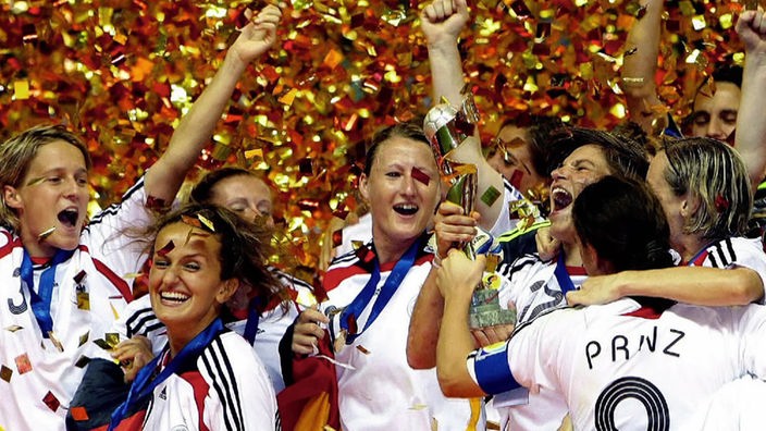 Siegerbild von der DFB-Frauennationalmannschaft