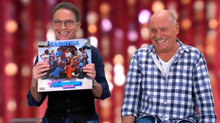 Die Musiker Peter (l) und Rolly Brings sind glühende Fans der 70er Jahre.