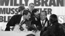 SPD-Parteitag in Dortmund: Willy Brandt, Günter Guillaume, Dietrich Sperling und BKA-Beamter Bauhaus.