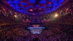 Die Bühne und das Publikum bei der Last Night of the Proms 2023