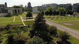 Der "Garten der Erinnerung" im Duisburger Binnenhafen, Teilansicht