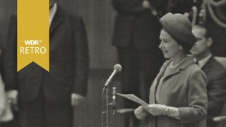 Queen Elizabeth hält eine Rede