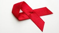 Symbol für Solidarität mit HIV-Infizierten