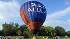 Premierenfahrt des größten Heisßluftballon Deutschlands