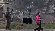 Banksy-Graffiti: Ballerina